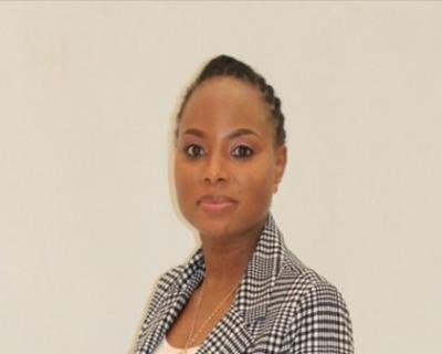 Dr Kristofina Junias 